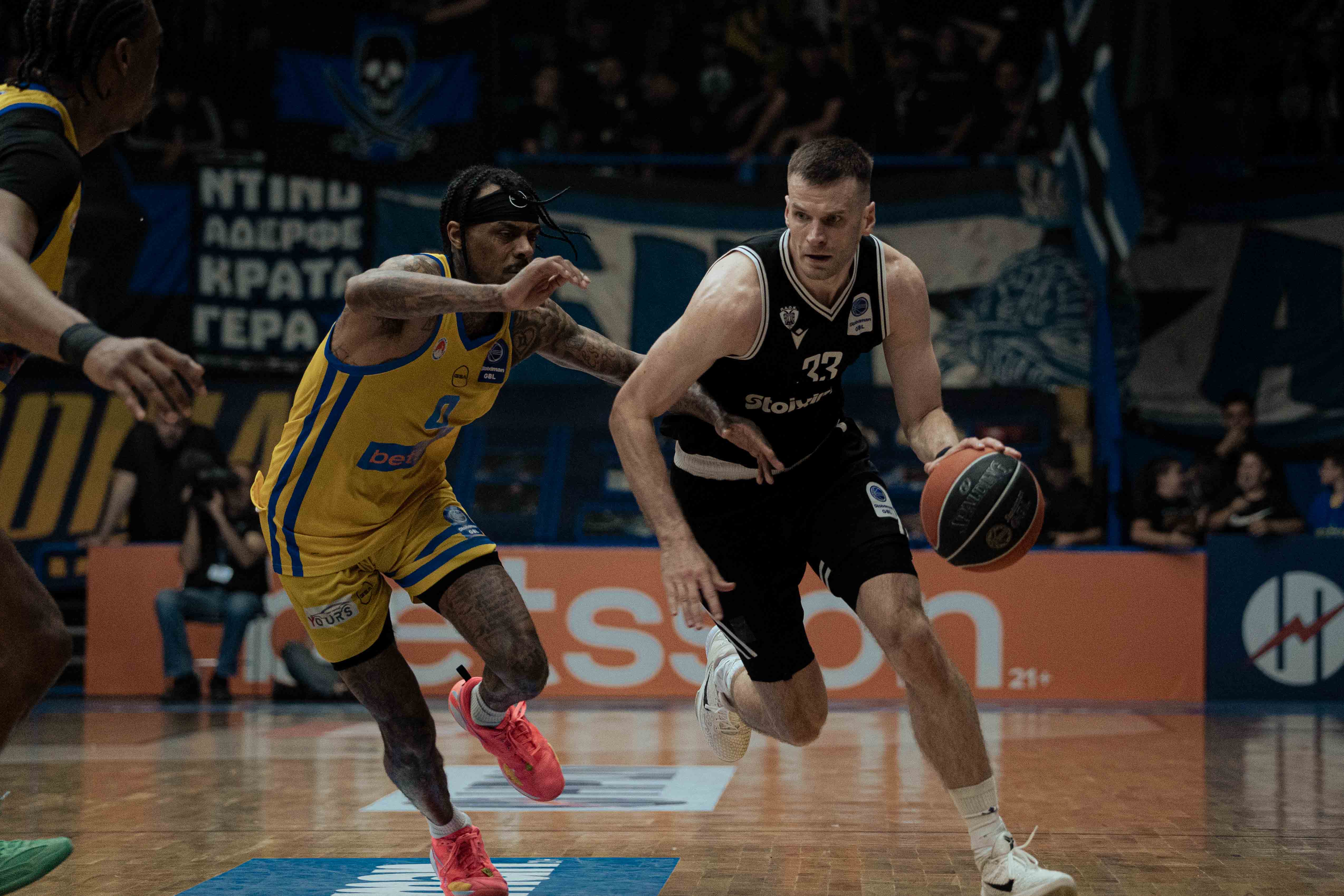 060526peristeri_paok/sss03751.jpg